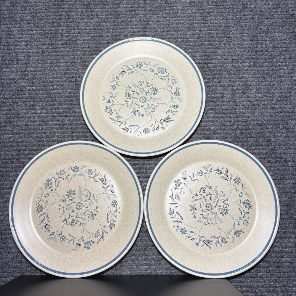 Lenox Blue Breeze Plates Set of 3 Temperware Flowers Leaves 8"